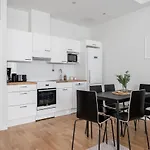 2ndhomes Luxurious 